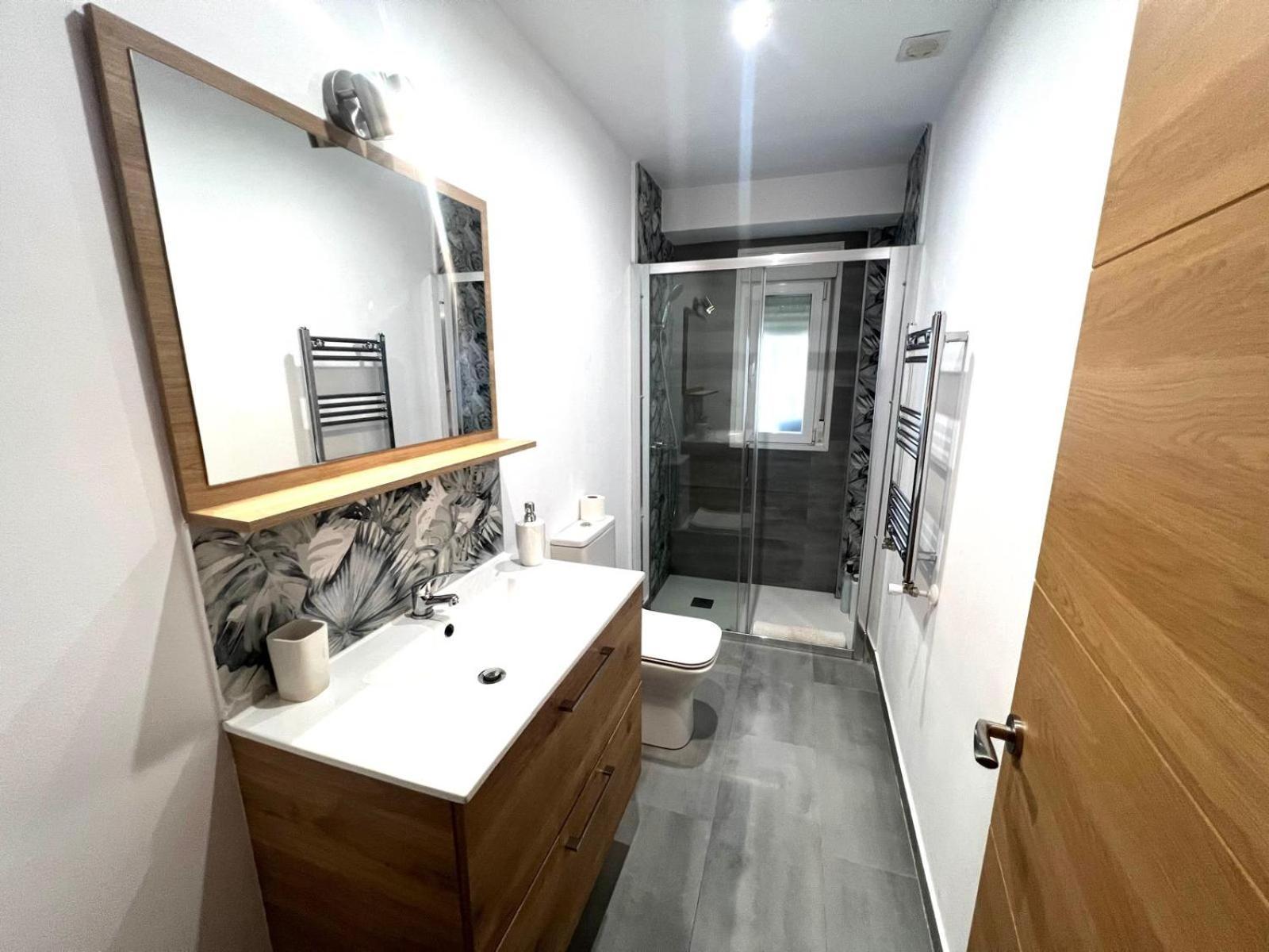 Close To Gran Via Centro Familiar Con Wifi By Apartamentos 洛格罗尼奥 外观 照片